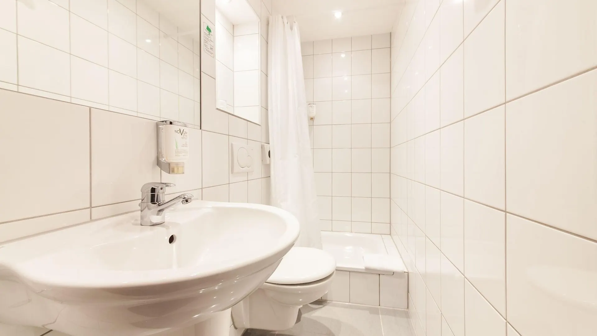 Hotel Maxim Duesseldorf City Dusseldorf