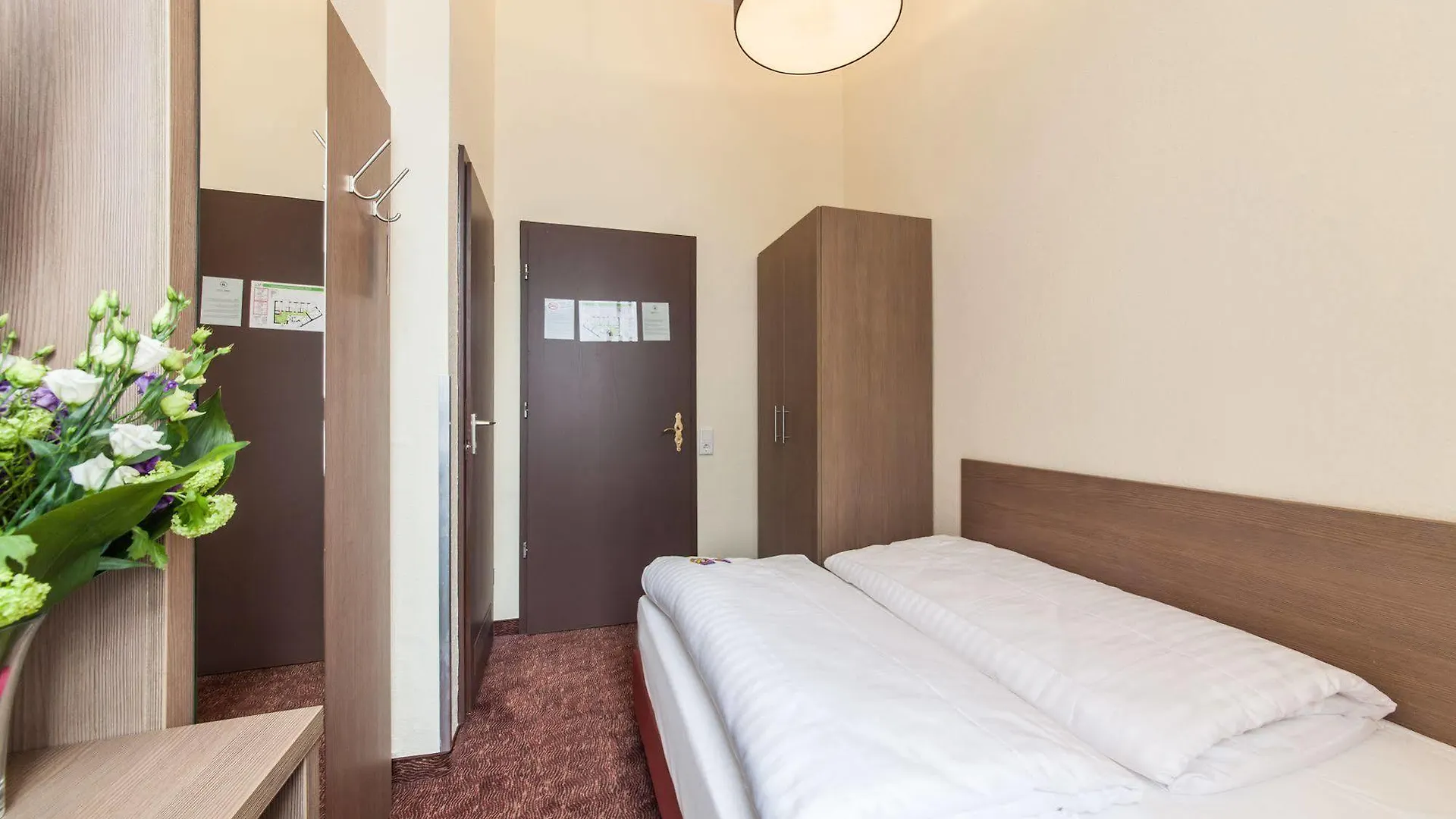 Hotel Maxim Duesseldorf City Tyskland